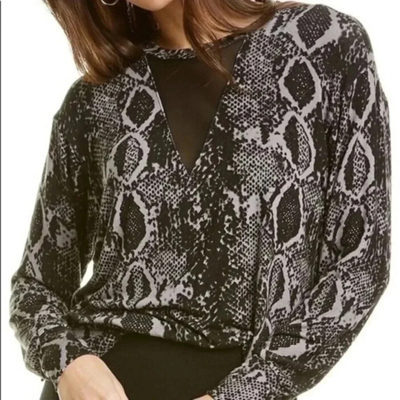 LNA Orion Python Sweatshirt Size Small - Picture 5 of 10